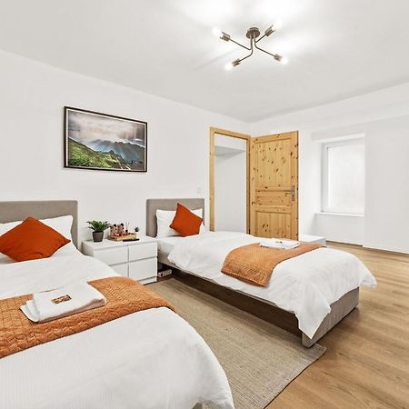 2 Zimmer Apartments, 4 Betten, Vollmoebliert,Zentrale Lage Am S-Bahnhof Berlin Eksteriør bilde